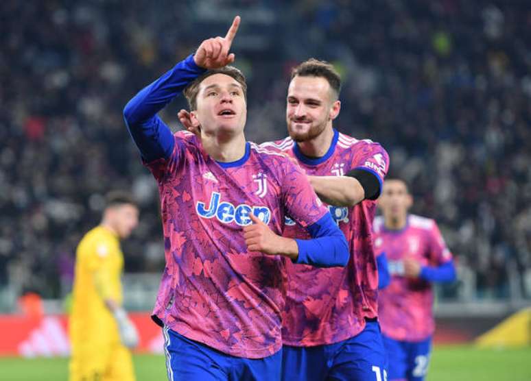 Jogadores da Juventus celebrando um dos gols da vitória sobre o Monza