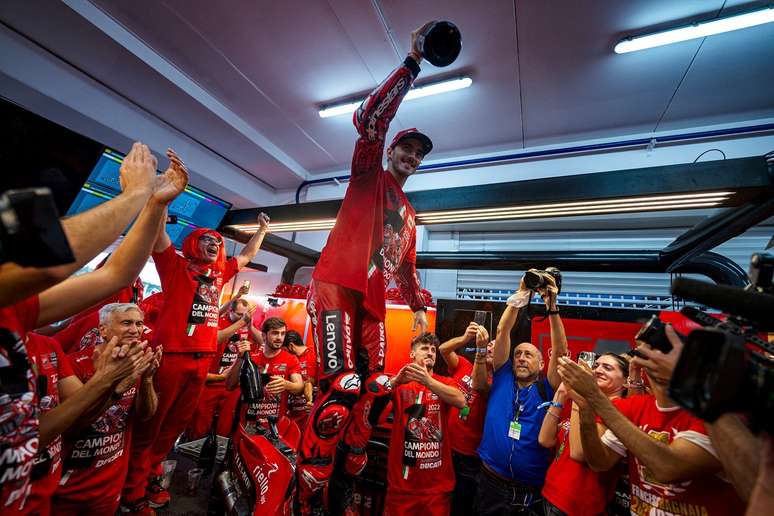 Francesco Bagnaia deu a Ducati segundo título na MotoGP 