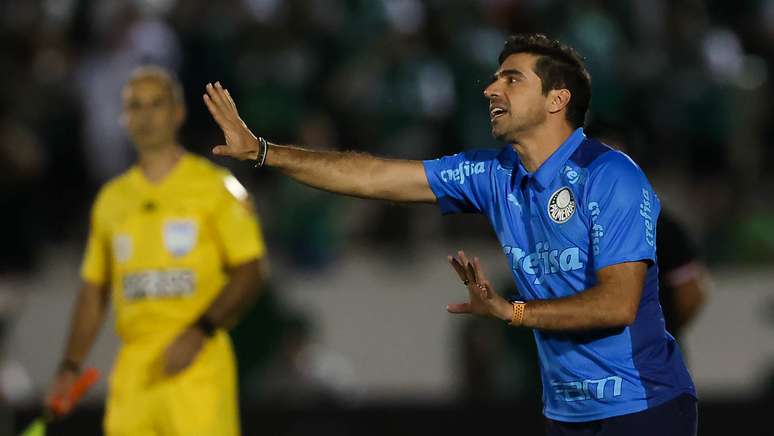 Abel destaca competitividade em primeira vitória do Palmeiras no Paulistão