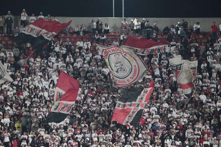 Corinthians inicia venda de ingressos para semi contra o São Paulo nessa  quarta; veja preços, corinthians
