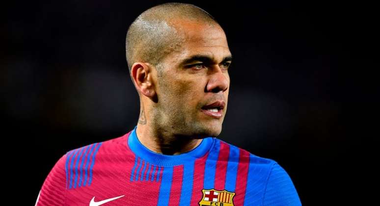 Daniel Alves é acusado de agressão sexual na Espanha (Foto: ADRIAN DENNIS/AFP)