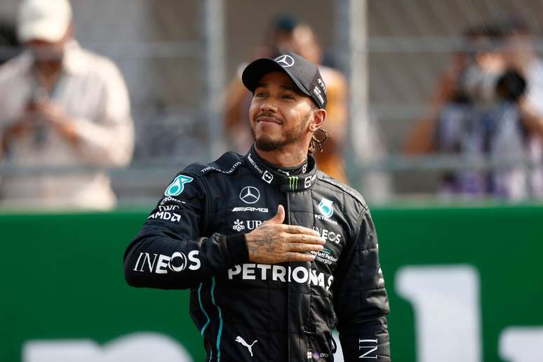 Lewis Hamilton revelou sofrimentos da infância 