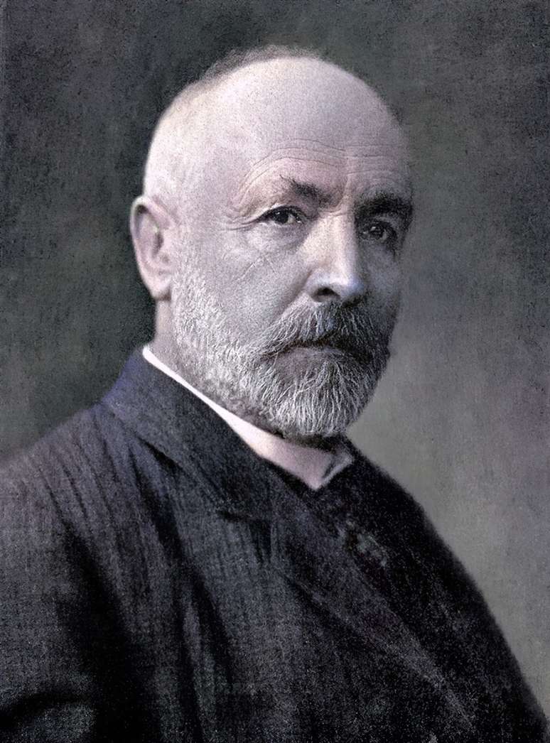 O matemático Georg Cantor (1845-1918), nascido na Rússia, é considerado fundador da teoria dos conjuntos