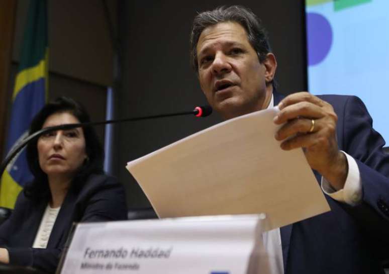 Fernando Haddad, ministro da Fazenda, e Simone Tebet, ministra do Planejamento, devem ser integrantes do CNM