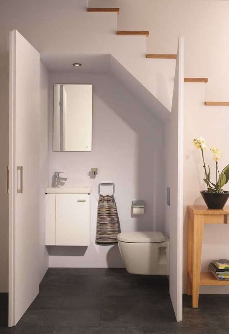 29. Lavabo embaixo da escada pequena &ndash; Foto Decor Facil