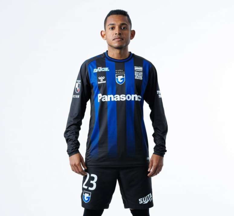 Dawhan renovou seu contrato até o fim do ano com o Gamba Osaka (Divulgação/Gamba Osaka)