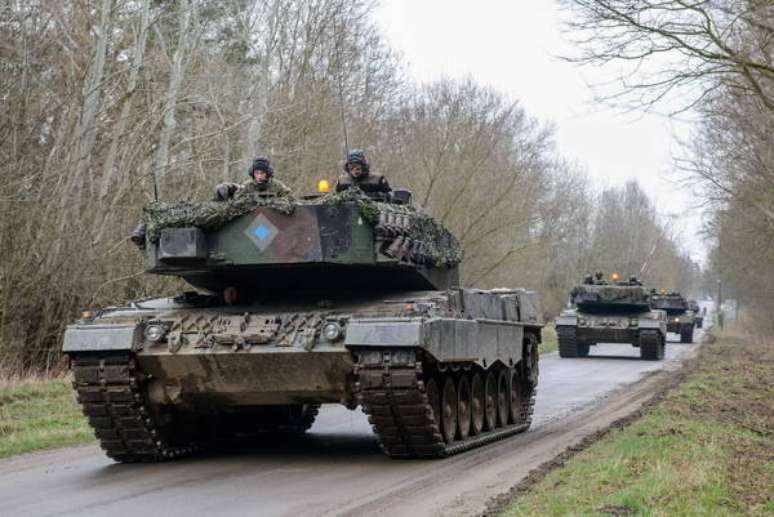 Treinamento com os tanques Leopard 2 na Polônia, em foto de arquivo