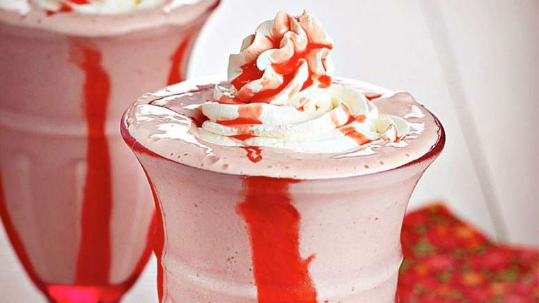 Strawberry Milkshake – Photo: Guia da Cozinha