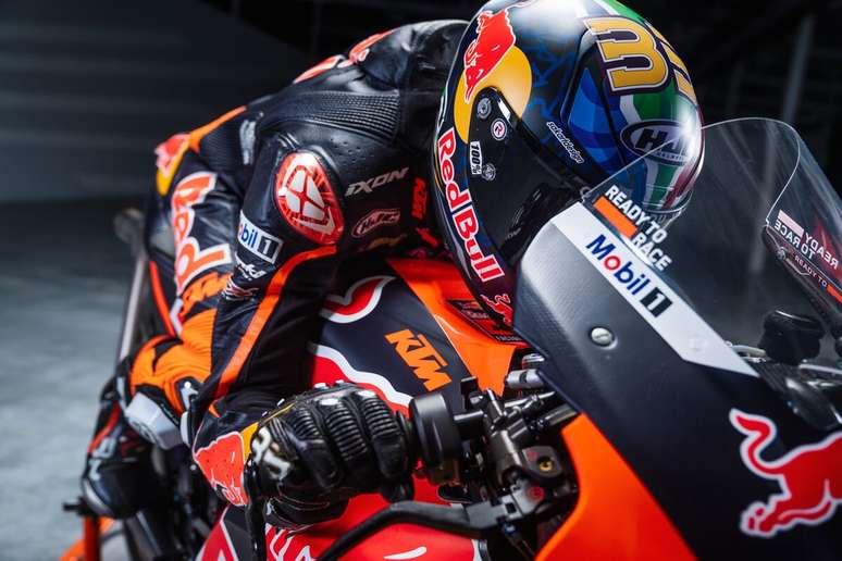 Brad Binder vai seguir com a KTM pelo quarto ano consecutivo 