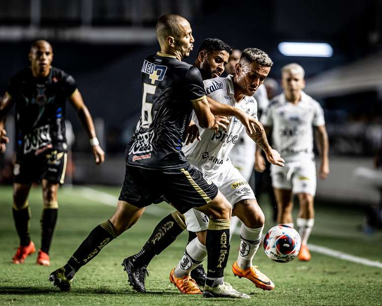 Santos: que horas joga o Santos, estatísticas e fotos – Terra