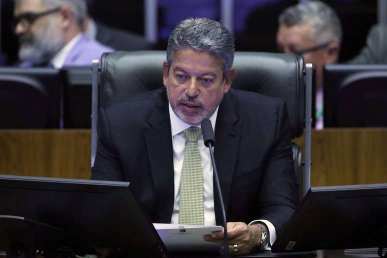 BRASILIA DF NACIONAL SESSAO CAMARA 09-01-2023 ARTHUR LIRA GOLPITAS ATOS ANTIDEMOCRATICOS Sessão Extraordinária Sessão Deliberativa Extraordinária (semipresencial)NA FOTO PRESIDENTE DA CAMARA ARTHUR LIRA FOTO BRUNO SPADA AGENCIA CAMARA