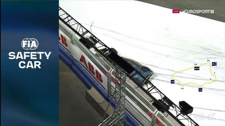 Nico Müller abandonou no fim e causou a entrada do safety-car 