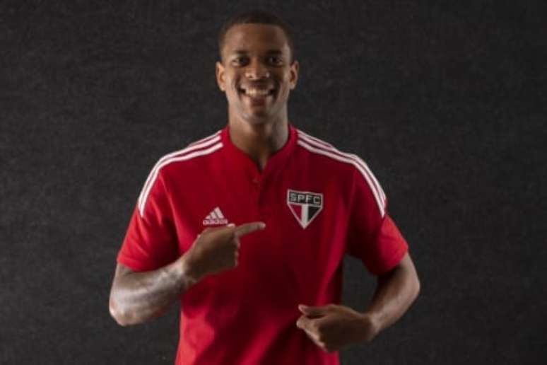 Caio Paulista foi anunciado dois dias antes do Majestoso (Foto: Miguel Schincariol / saopaulofc)