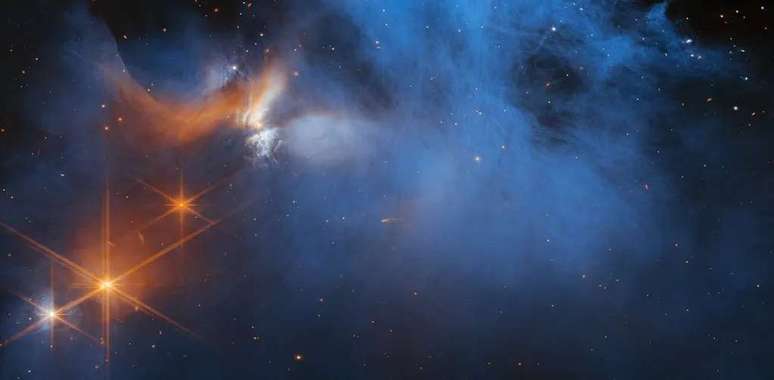 Part of the Chameleon I molecular cloud was observed by the James Webb telescope (Image: Reproduction/NASA, ESA, CSA and M. Zamani (ESA/Webb); F. Sun (Steward Observatory), Z. Smith (Open University) and the Ice Age ERS team) Part of the Chameleon I molecular cloud was observed by the James Webb telescope (Image: Reproduction/NASA, ESA, CSA and M. Zamani (ESA/Webb); F. Sun (Steward Observatory), Z. Smith (Open University) and the Ice Age ERS team)