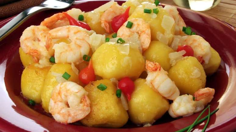 Nhoque frito de mandioquinha &ndash; Foto: Guia da Cozinha