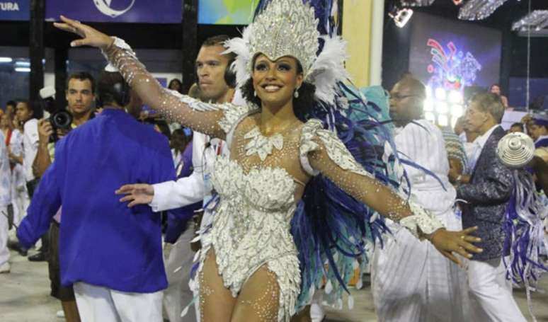 Carnaval 2023 terá Sheron Menezzes! Protagonista de 'Vai na Fé' vai desfilar pela Portela após convite da escola. .