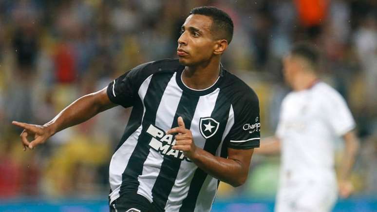 Victor Sá chegou ao 3º gol com a camisa do Botafogo (Vítor Silva/Botafogo)