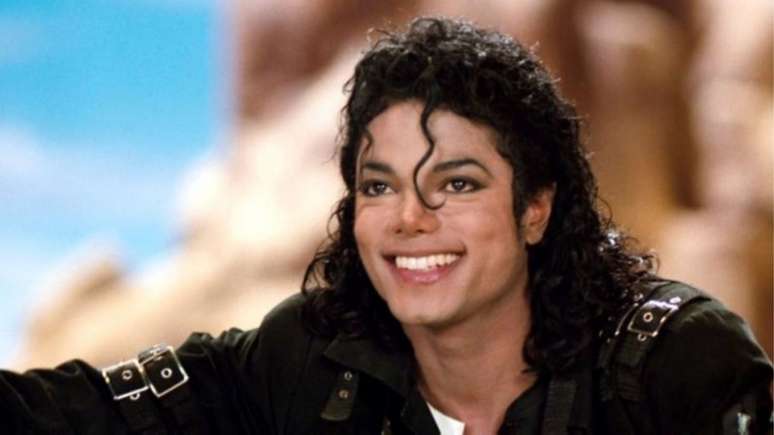 Saiba quem fará Michael Jackson em filme biográfico -