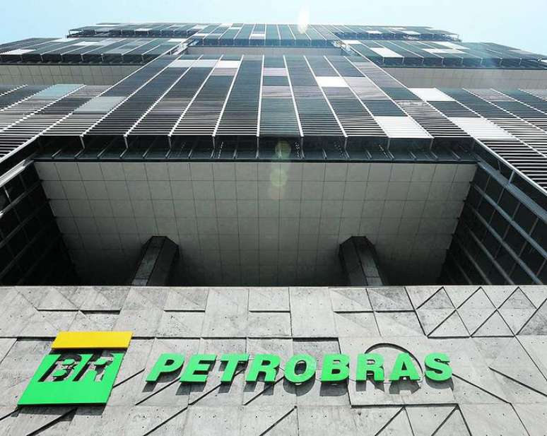 Novo fundo é a aposta do governo para a nova política de preços da Petrobras.