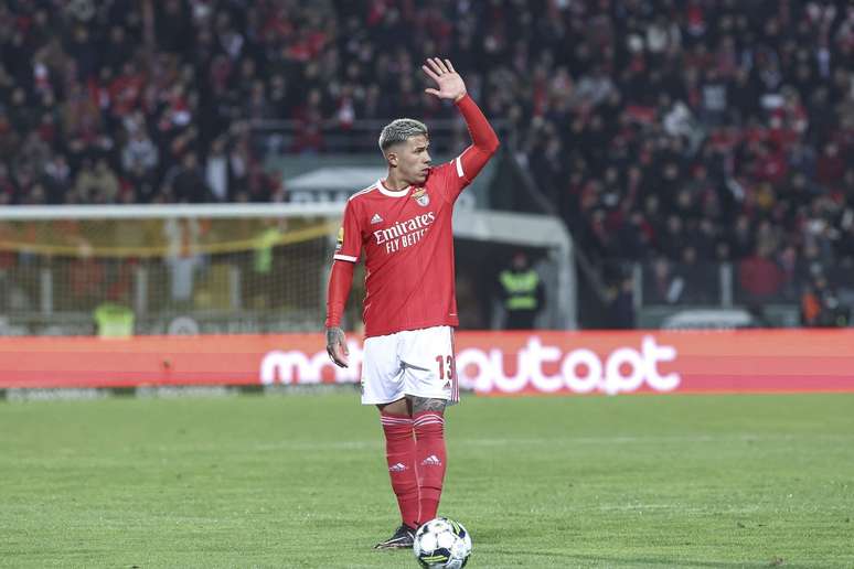 Técnico do Benfica comenta possível saída de Enzo Fernández: Se