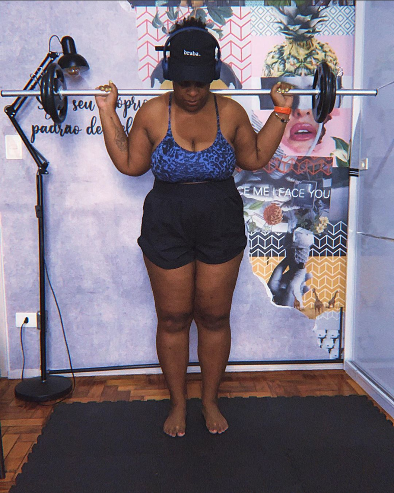 A influenciadora j&aacute; foi constrangida por um professor de crossfit apenas pelo seu corpo