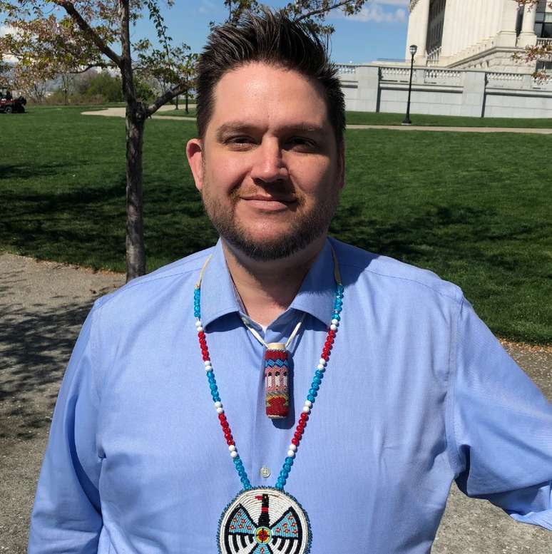 Brad Parry ouviu a hist&oacute;ria do massacre da voz da sua av&oacute; e quer garantir que ela n&atilde;o seja esquecida