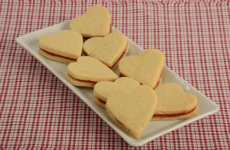 Try the shortbread heart cookies