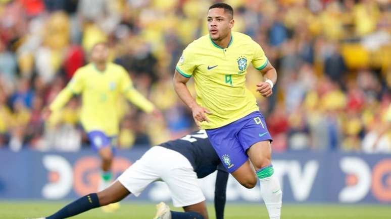 Vitor Roque brilhou em mais uma vitória do Brasil (Foto: Divulgação / CBF)