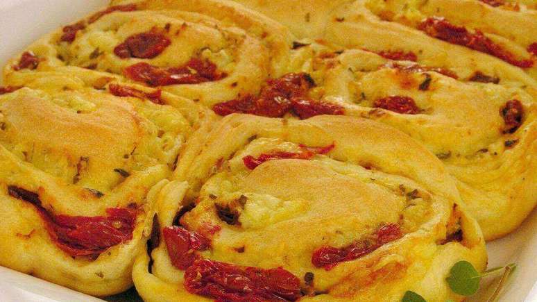 P&atilde;o com tomate seco