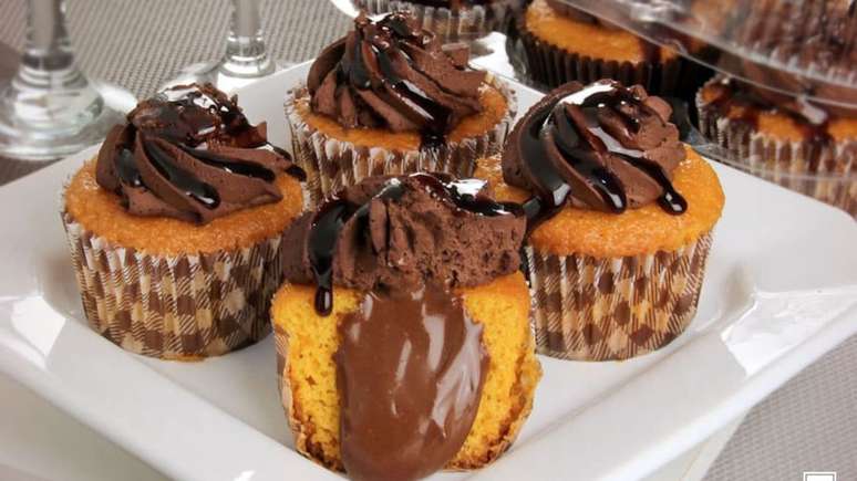 Cupcake de cenoura vulc&atilde;o