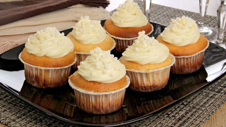 Cupcake de leite ninho decorado