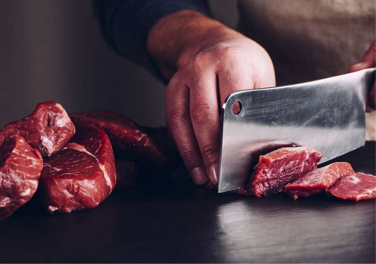 O cutelo &eacute; uma das facas com menor uso pr&aacute;tico na cozinha