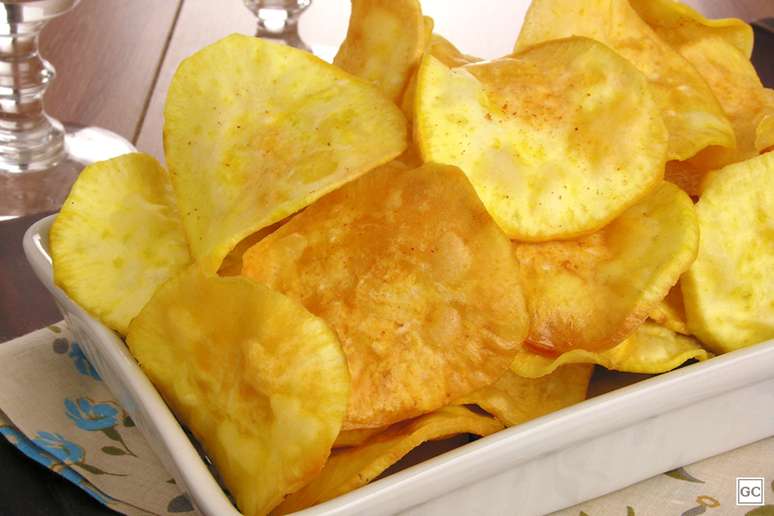 Chips de batata doce.