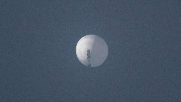 O balão foi avistado sobre a cidade de Billings, no estado de Montana