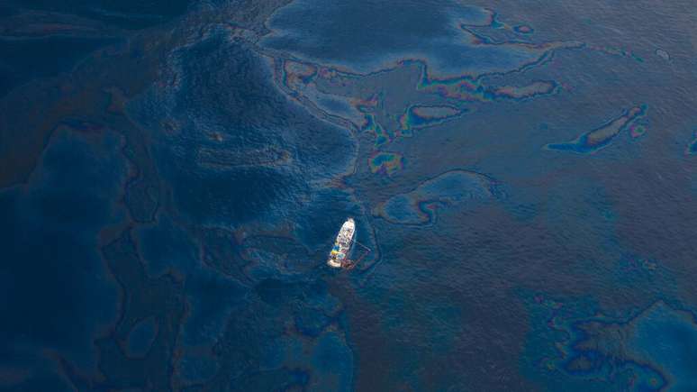 What is oil spill?