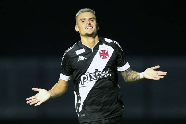 The Vasco coach helps develop Gabriel Pec and will have ‘a good headache’ in the future