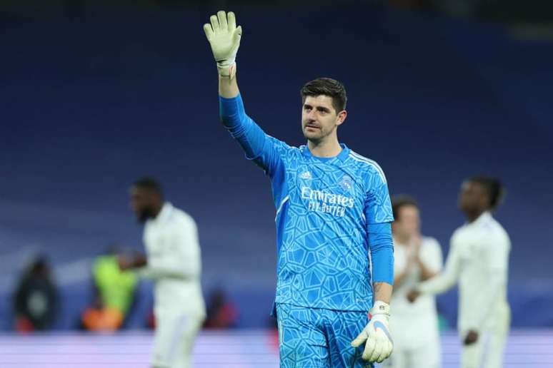 Courtois sofreu a lesão no aquecimento (Foto: THOMAS COEX / AFP)