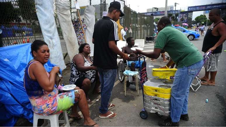 Trabalhadores por conta própria e empregadores negros têm menos escolaridade, empresas menores e trabalham mais sozinhos, mostra Sebrae