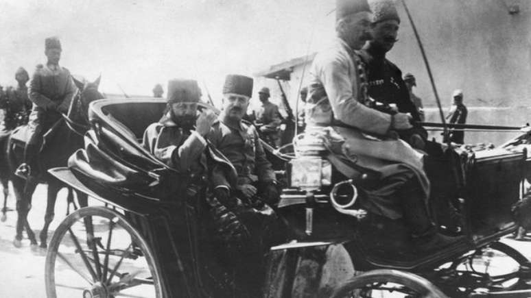 A Síria fez parte do Império Otomano, que em 1917 era rerpresentado pelo governador Jamal Pasha