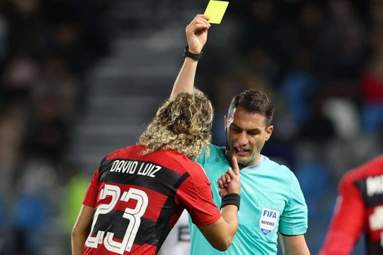 Jogadores do Flamengo entram na onda da vaquinha e fazem doações