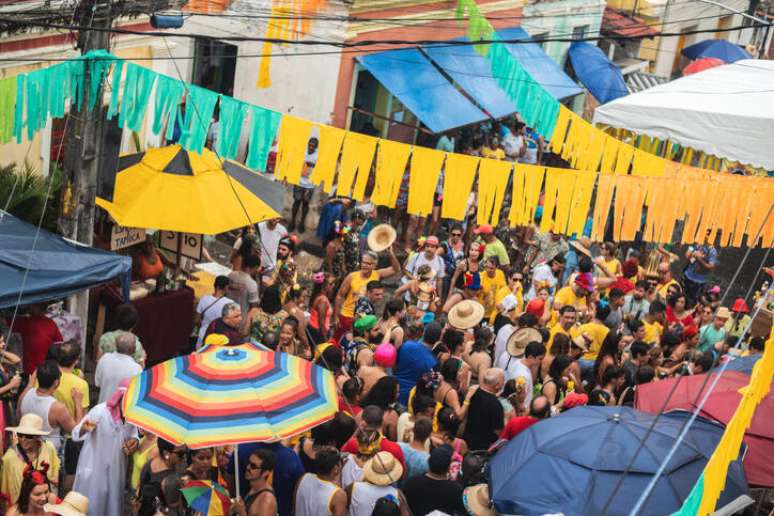 Carnaval de rua de São Paulo com potencial para chuva. Foto: Getty Images.