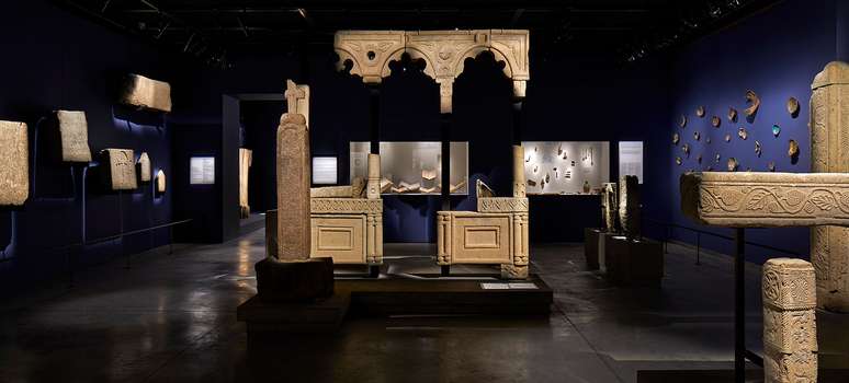 Pe&ccedil;as em exposi&ccedil;&atilde;o no Museu Nacional Georgiano.