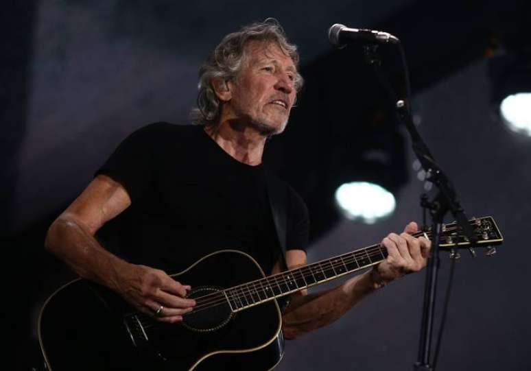 Polly Samson chama Roger Waters de ‘antissemita’ e ‘misógino’ no Twitter