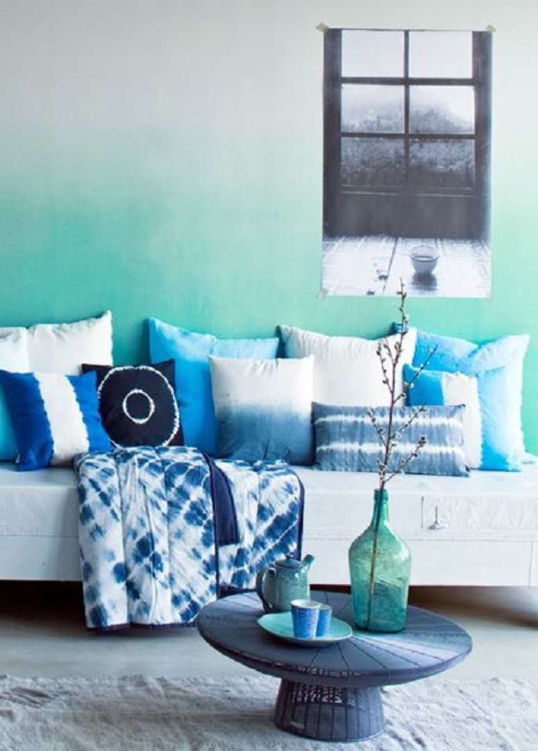 34. Sala verde e azul com parede ombre &ndash; Foto Salafieh