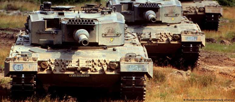 Os Leopard 1 foram fabricados de 1965 até meados dos anos 1980, sendo este o primeiro tanque de guerra construído para a Bundeswehr 