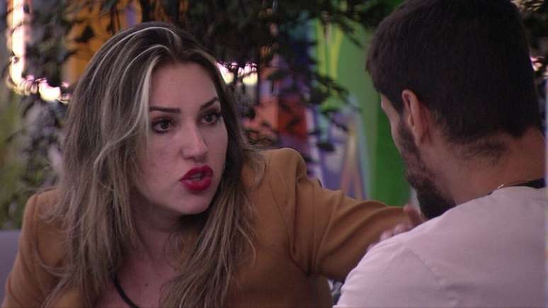 BBB 23: Cara de Sapato leva sermão de Amanda após atitude inesperada -