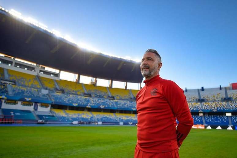 Mesmo sem títulos, início de Vítor Pereira no Flamengo é melhor