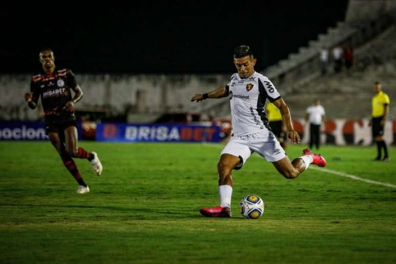 Igor Cariús foi eleito o melhor em campo na partida contra o Campinense (Foto: Rafael Bandeira / SCR)