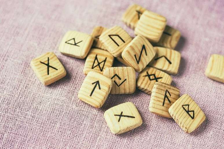 Runes 2023 – know what the oracle indicates for the year