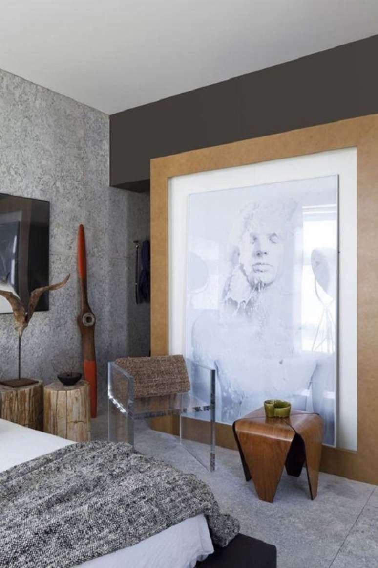 28. Quarto com cadeira decorativa transparente &ndash; Foto Decor Facil